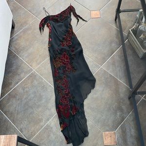 Cache formal dress with floral velvet detail size 2